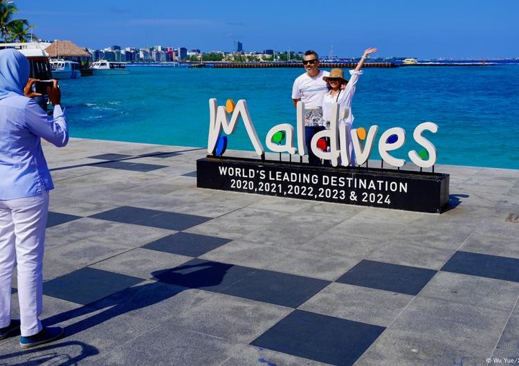 Maldives’ generational ban on smoking goes into effect