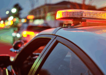 Man shot by officers, accused of holding girlfriend hostage in Northridge