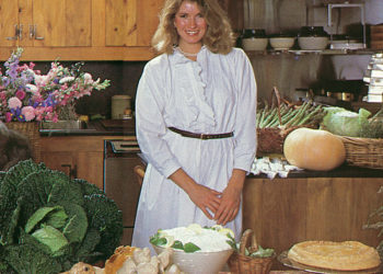 Martha Stewart Transformed the Dinner Party. Was That a Good Thing?