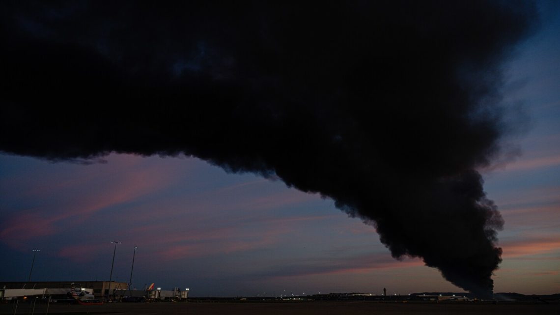 Massive fireball erupts as UPS plane crashes at Kentucky airport, leaving 7 dead