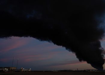 Massive fireball erupts as UPS plane crashes at Kentucky airport, leaving 7 dead