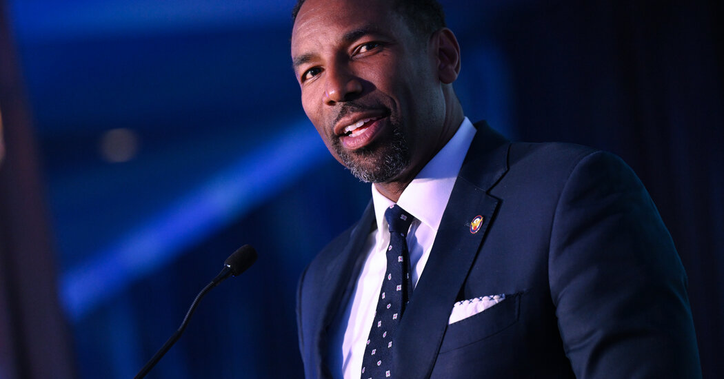 Mayor Andre Dickens easily wins re-election in Atlanta.