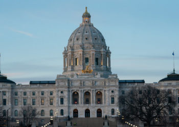Minnesota Democrats Poised to Keep Senate Control After Splitting Elections