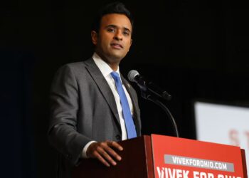 MAGA Insists Real Vivek Ramaswamy Policy Proposal is AI