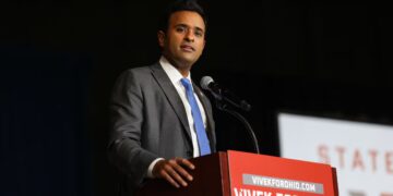 MAGA Insists Real Vivek Ramaswamy Policy Proposal is AI