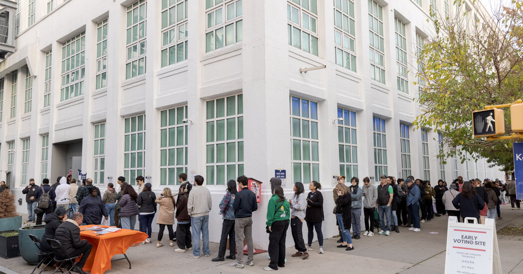 N.Y.C. Early Voting Ends With 735,000 Ballots Cast, as Younger Voters Surge