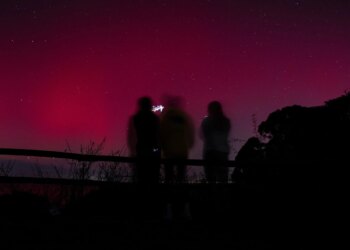 Photos Show the Northern Lights Illuminating the Sky in Vivid Color Across the U.S. Here’s Where You Could See Them Tonight