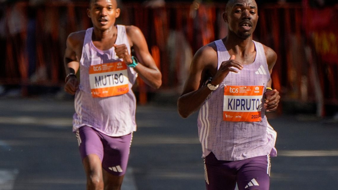 Obiri sets women’s NYC Marathon course record, Kipruto wins men’s race in photo finish