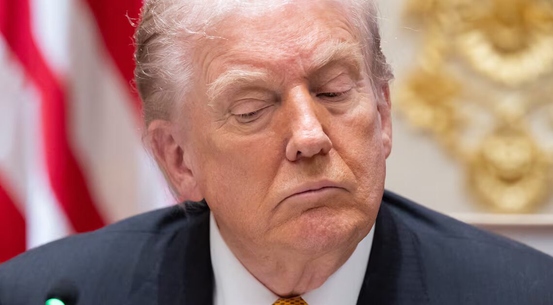 New Poll Sends Trump a Major Midterm Warning