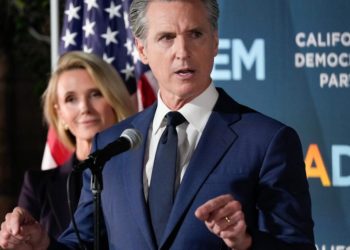 Passage of Prop. 50 brightens Newsom’s national prospects while casting a shadow on Trump