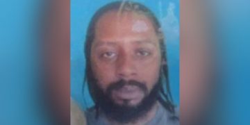 Police say man used fake checks, stolen identification to rent L.A. apartments