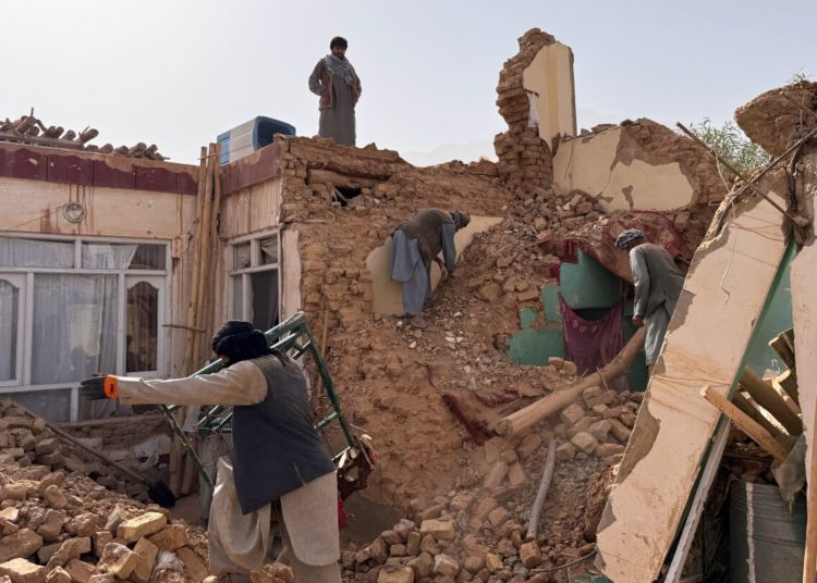 Powerful 6.3 earthquake hits northern Afghanistan, killing 20 and damaging historic Blue Mosque