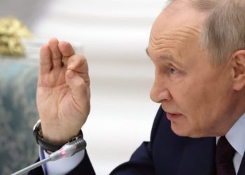 Putin considers nuclear tests after Trump threat