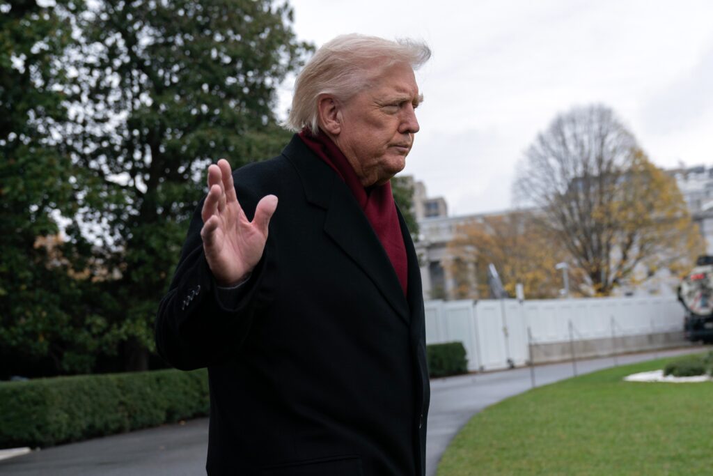 Trump says Zelensky can agree to peace plan or ‘fight his little heart out’