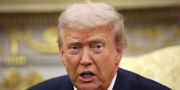 Epstein’s Brother Calls BS on Trump’s Story About His Last Conversation With Pedophile