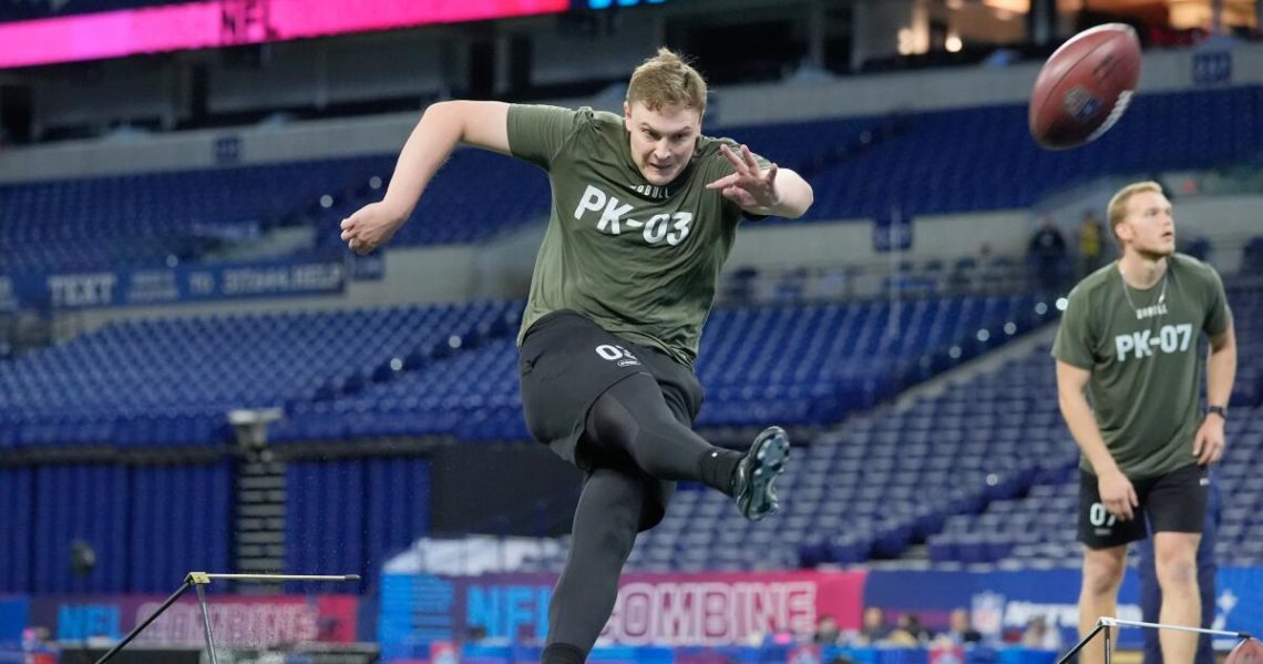 Rams sign Harrison Mevis to compete for kicking job with Joshua Karty
