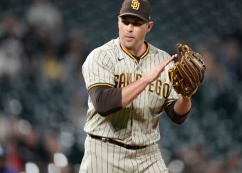 San Diego Padres hire former reliever Craig Stammen as manager