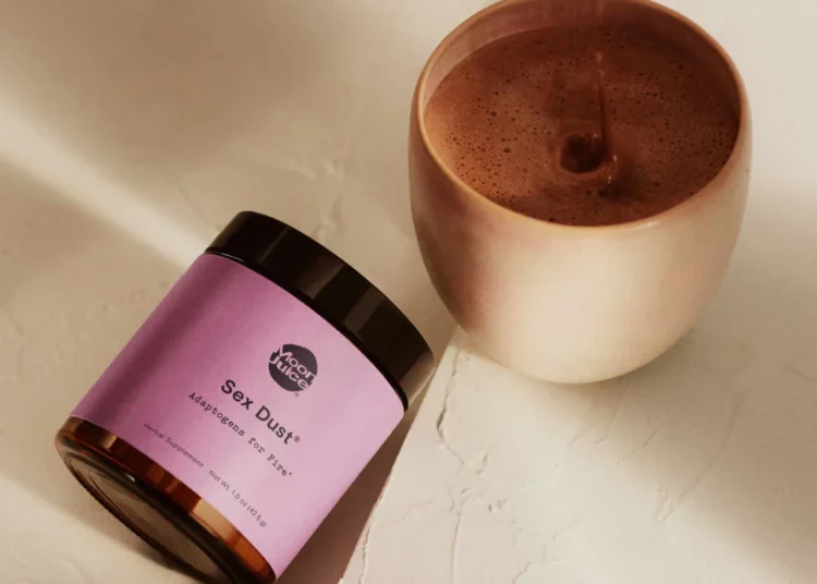 What the Hell Is ‘Sex Dust’ and Why Are People Putting It in Their Smoothies?