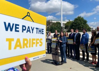 Supreme Court prepares to weigh tariffs fight in test of Trump’s power