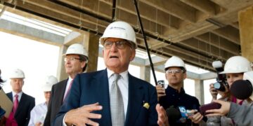 Robert A.M. Stern, renowned architect and educator, dies at 86