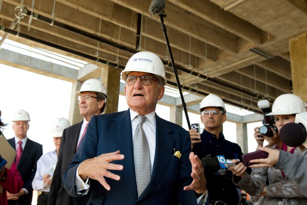 Robert A.M. Stern, renowned architect and educator, dies at 86