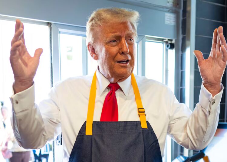 Trump Goons Suggest Tackiest White House Makeover Yet in Scary AI Post