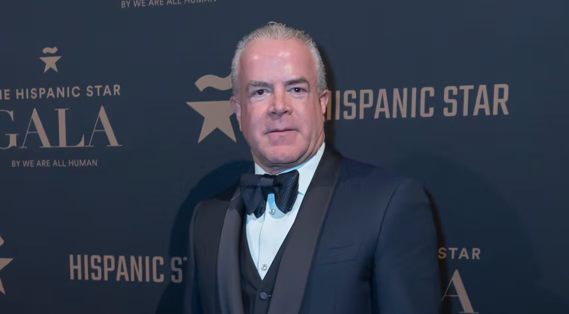 Miss Universe Boss Wants Out as Scandals Engulf Pageant