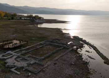 At site of papal prayer in Turkey, a shrinking lake ‘means death’
