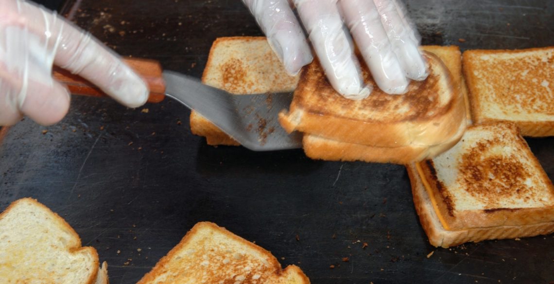 The Best Way to Make a Grilled Cheese, According to Americans