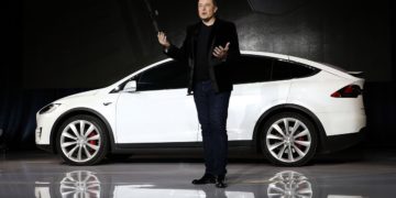 The People Who Will Determine Whether Musk Becomes a Trillionaire