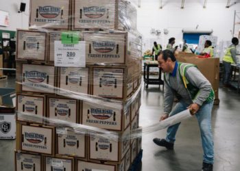 The feds want to know more about the people on food stamps. How Newsom responded