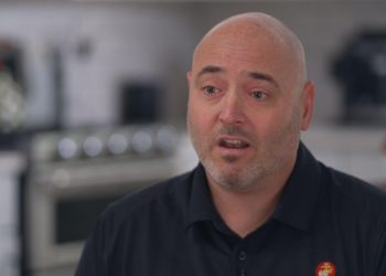 Threats increasing against local public servants, new data shows