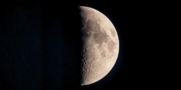 Today’s Moon Phase: November 28, 2025