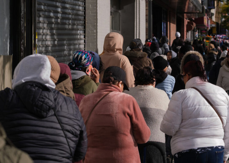 Trump Administration Faces Court Deadline on Food Stamp Benefits