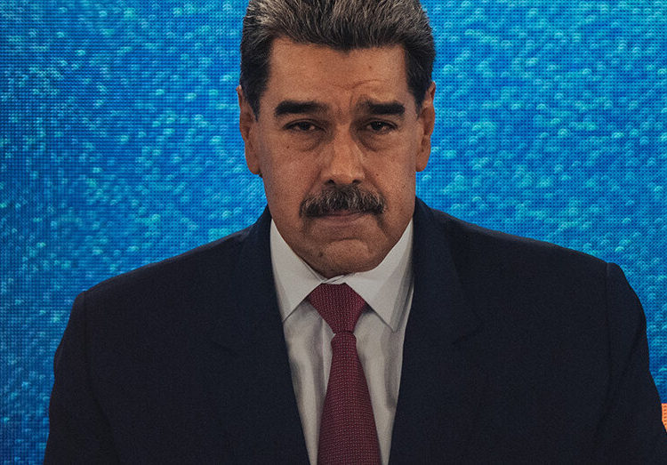 Trump Weighs Options, and Risks, for Attacks on Venezuela