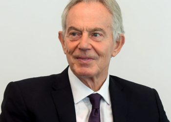 UK must speed up net-zero aviation, says Tony Blair