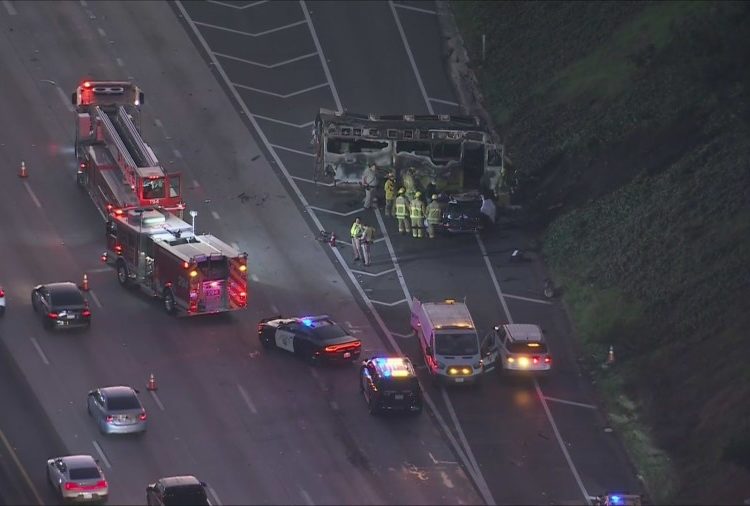Uber driver killed after crashing into food truck on 10 Freeway in Mid-City