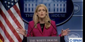 ‘SNL’ Humiliates Karoline Leavitt With Savage New Impression