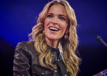 Megyn Kelly Loses It at Right-Wing Satire Site’s Joke About Her