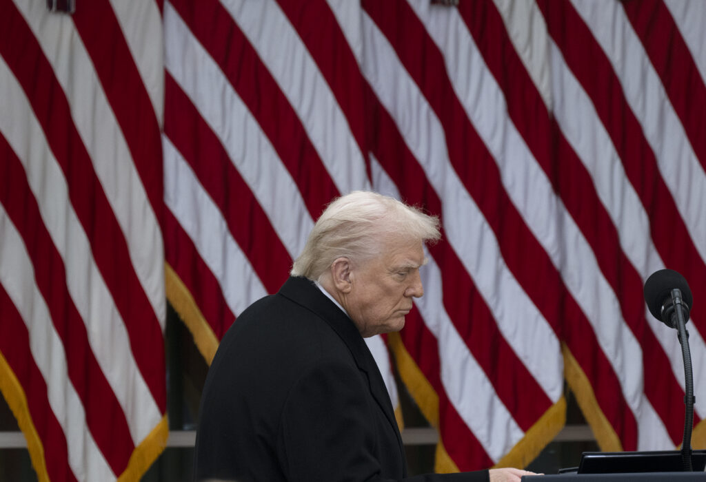 Trump ramps up reporter attacks with White House media bias tracker