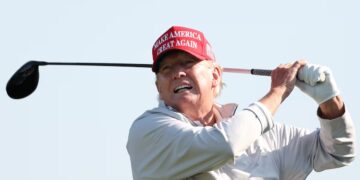 Trump, 79, Derails Troop Call With Bonkers Rant About His Golf Record