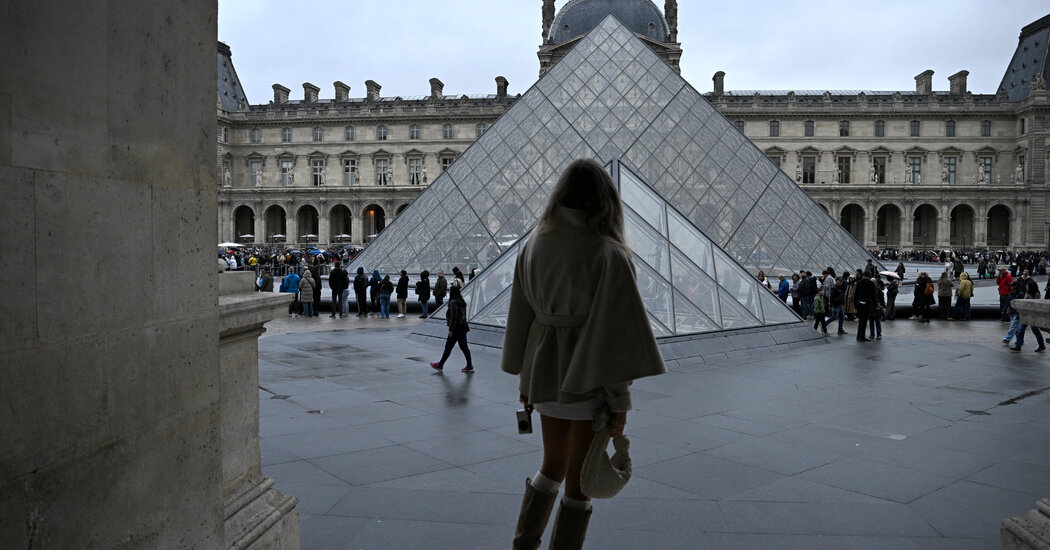 What to Know About the Louvre Heist Investigation
