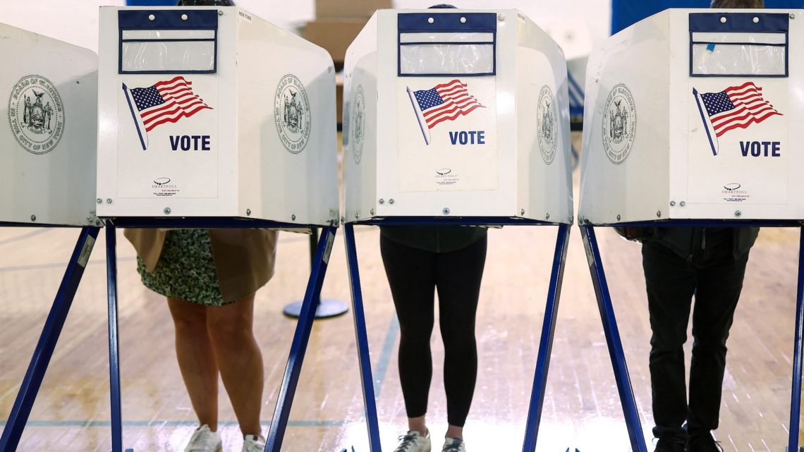 Who are the midterm 2026 swing voters at play? What pollsters are saying