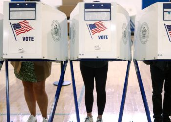 Who are the midterm 2026 swing voters at play? What pollsters are saying
