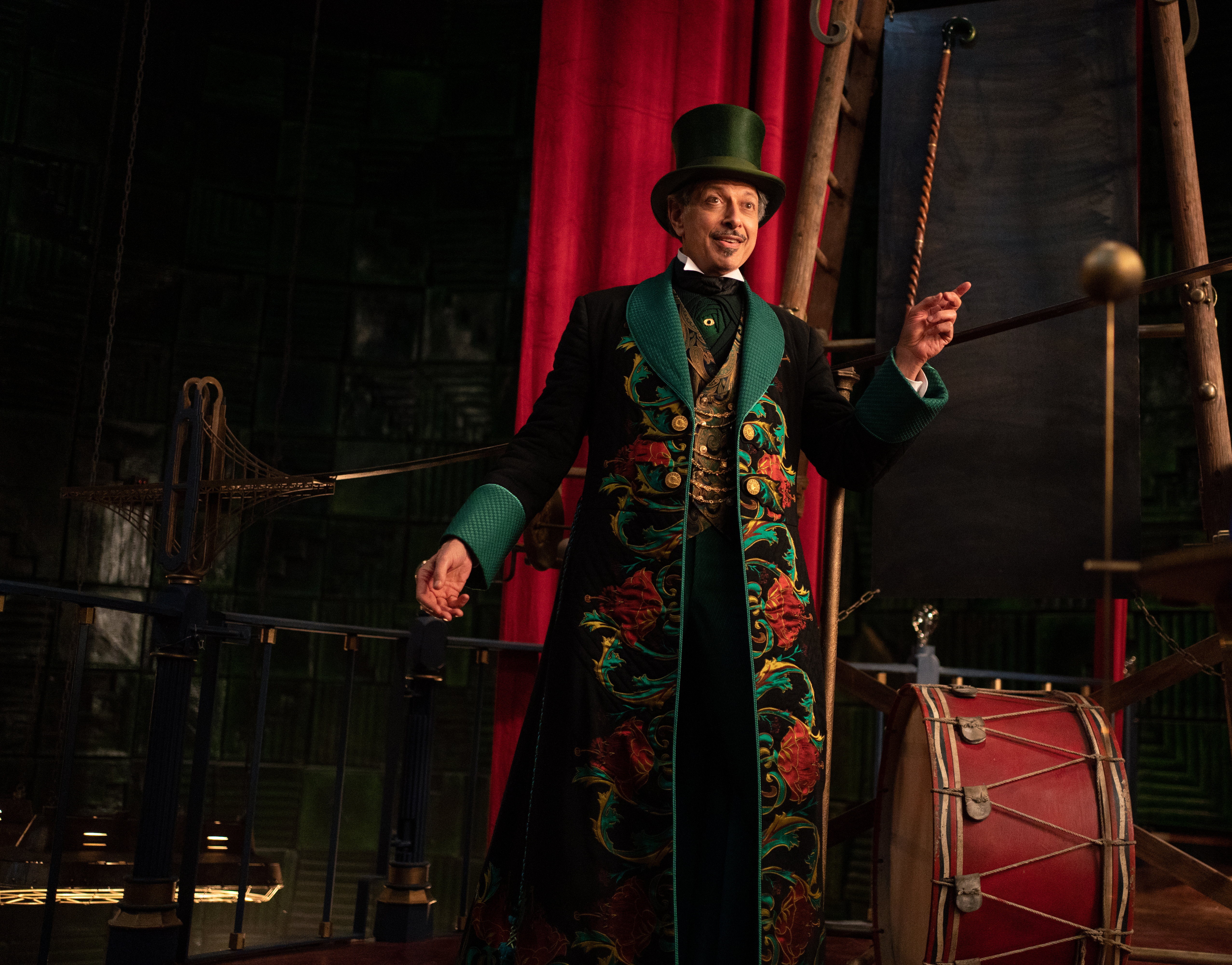 Jeff Goldblum as the Wizard of Oz in 'Wicked: For Good.'