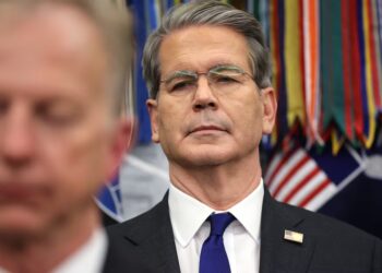 Trump Goon’s Economy Boast Blows Up in His Face