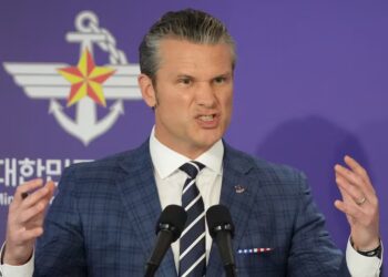 Pentagon Pete Rants About ‘Beardos’ Again During Wild Military Speech