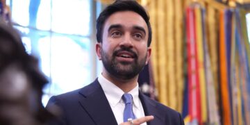 Trump’s New Dem Pal Dishes on ‘Weirdest’ Thing He Saw at White House