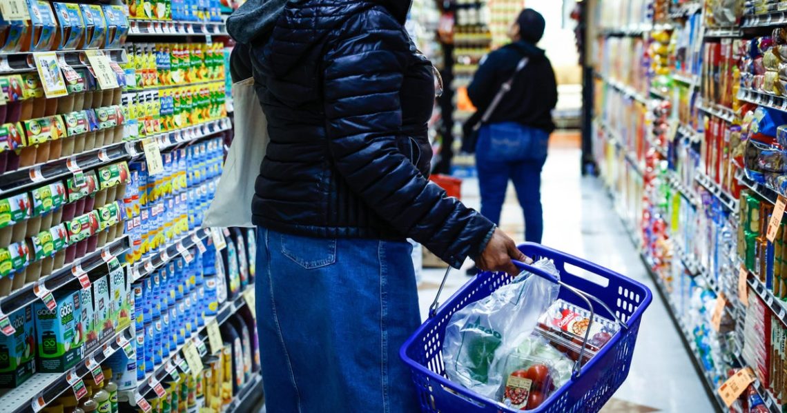 You’re living in a “K-shaped” economy. Here’s how that affects you.