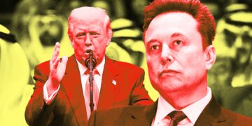 Trump Shames Musk in Front of Emotional Support CEOs